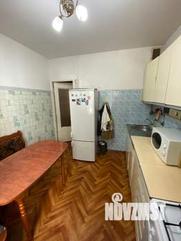 3-к квартира, вторичка, 63м2, 1/10 этаж