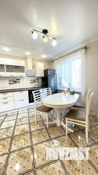 3-к квартира, вторичка, 82м2, 8/23 этаж