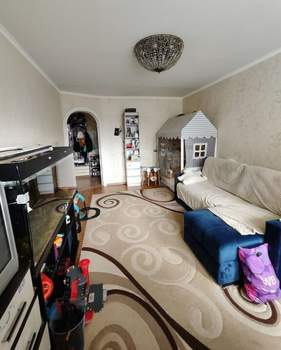 2-к квартира, вторичка, 61м2, 8/16 этаж