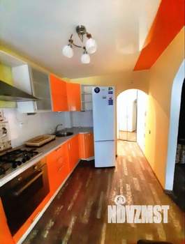 2-к квартира, вторичка, 52м2, 1/10 этаж