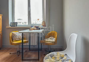 3-к квартира, вторичка, 82м2, 8/10 этаж