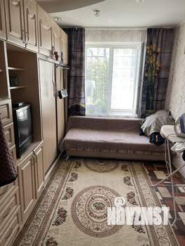 3-к квартира, вторичка, 54м2, 2/2 этаж