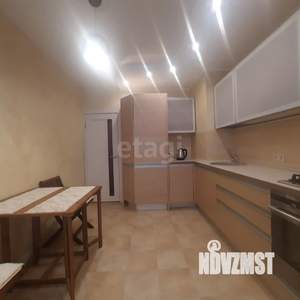 3-к квартира, вторичка, 74м2, 4/10 этаж