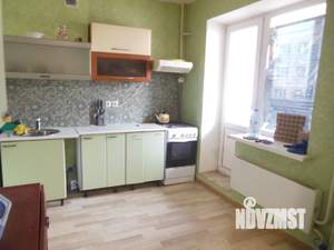2-к квартира, вторичка, 60м2, 1/3 этаж