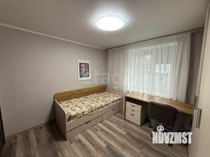 3-к квартира, вторичка, 61м2, 1/9 этаж