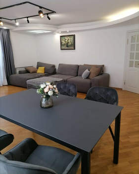 2-к квартира, вторичка, 100м2, 17/17 этаж