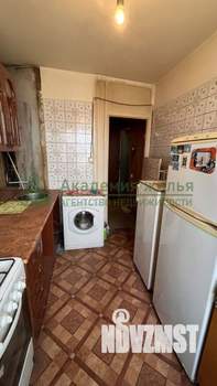 3-к квартира, вторичка, 52м2, 9/9 этаж