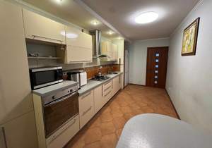 3-к квартира, вторичка, 88м2, 2/10 этаж