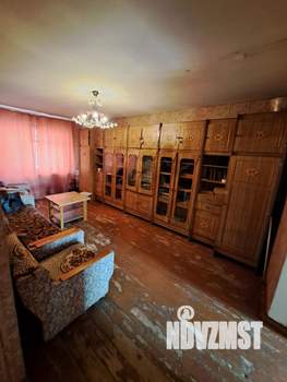 3-к квартира, вторичка, 58м2, 5/5 этаж