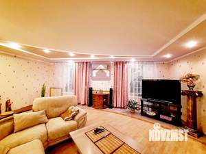 3-к квартира, вторичка, 122м2, 10/11 этаж