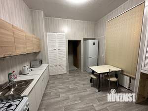 3-к квартира, вторичка, 101м2, 1/1 этаж