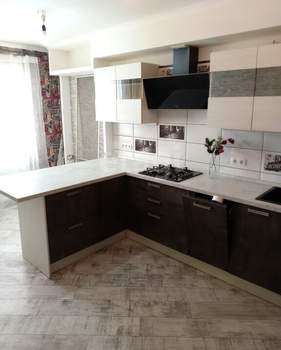 3-к квартира, вторичка, 80м2, 10/10 этаж