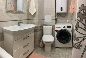 2-к квартира, вторичка, 52м2, 1/9 этаж