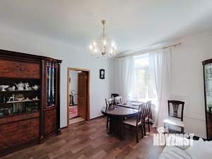 3-к квартира, вторичка, 74м2, 2/4 этаж