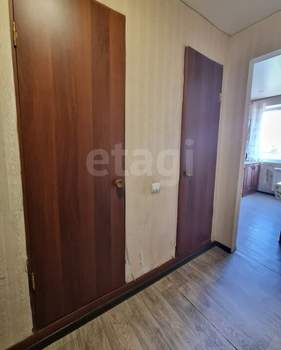 3-к квартира, вторичка, 60м2, 4/9 этаж