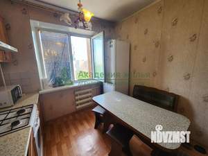 3-к квартира, вторичка, 65м2, 8/9 этаж