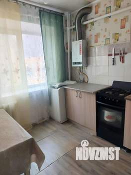 2-к квартира, вторичка, 43м2, 1/5 этаж