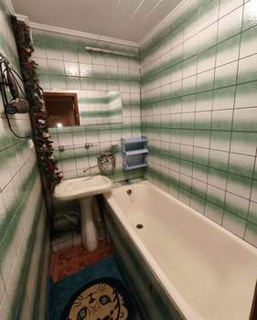 2-к квартира, вторичка, 43м2, 1/5 этаж