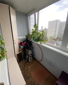 3-к квартира, вторичка, 55м2, 9/9 этаж