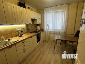 3-к квартира, вторичка, 57м2, 1/9 этаж