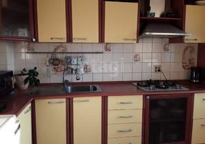 3-к квартира, вторичка, 79м2, 8/10 этаж