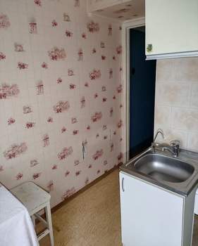 2-к квартира, вторичка, 47м2, 1/5 этаж