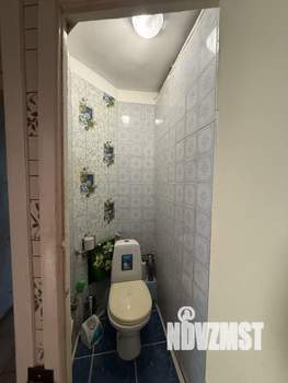 4-к квартира, вторичка, 63м2, 3/5 этаж