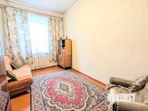 2-к квартира, вторичка, 46м2, 1/4 этаж