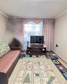 2-к квартира, вторичка, 59м2, 1/10 этаж