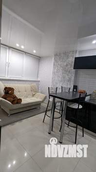 1-к квартира, вторичка, 35м2, 7/18 этаж