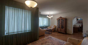 3-к квартира, вторичка, 70м2, 9/10 этаж