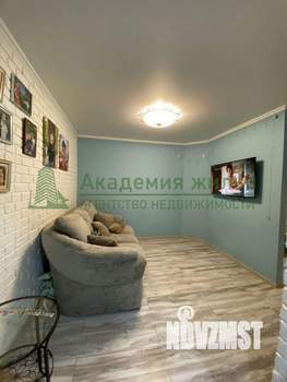 2-к квартира, вторичка, 63м2, 3/10 этаж