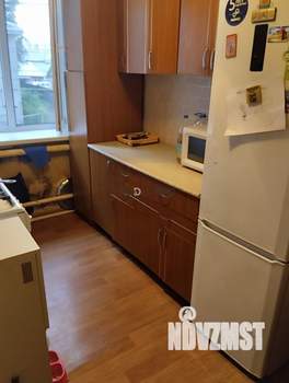 3-к квартира, вторичка, 61м2, 2/2 этаж