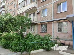 2-к квартира, вторичка, 43м2, 1/9 этаж