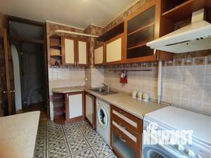 3-к квартира, вторичка, 56м2, 1/9 этаж