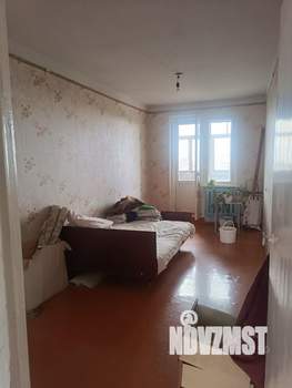 3-к квартира, вторичка, 63м2, 9/9 этаж