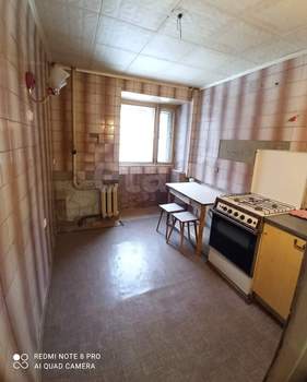 3-к квартира, вторичка, 55м2, 1/9 этаж