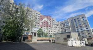 2-к квартира, вторичка, 76м2, 10/10 этаж