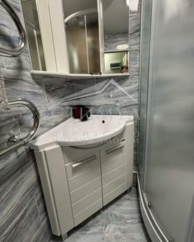 2-к квартира, вторичка, 44м2, 1/6 этаж