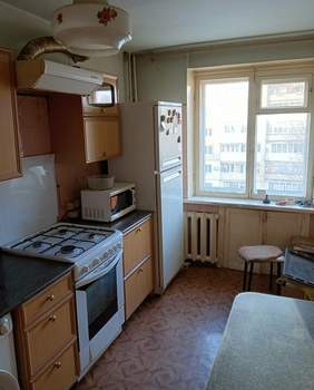 4-к квартира, вторичка, 77м2, 6/9 этаж