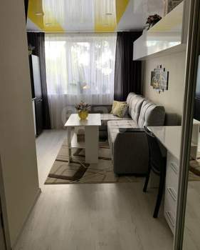 Студия квартира, вторичка, 15м2, 1/4 этаж