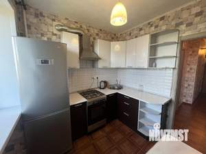 1-к квартира, вторичка, 32м2, 8/9 этаж