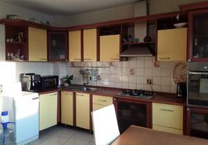 3-к квартира, вторичка, 79м2, 8/10 этаж