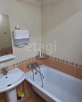 1-к квартира, вторичка, 38м2, 1/10 этаж