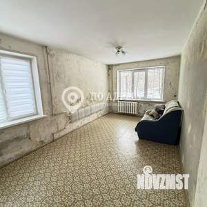 3-к квартира, вторичка, 57м2, 1/9 этаж