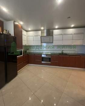 3-к квартира, вторичка, 94м2, 11/23 этаж