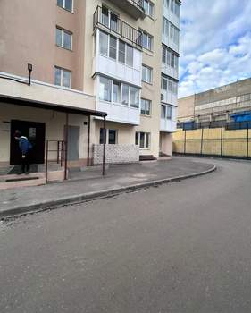 1-к квартира, вторичка, 40м2, 1/10 этаж