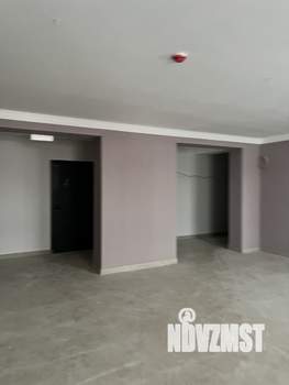 3-к квартира, вторичка, 84м2, 1/8 этаж