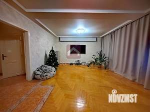 4-к квартира, вторичка, 190м2, 4/5 этаж