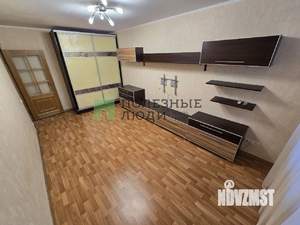 2-к квартира, вторичка, 43м2, 1/5 этаж